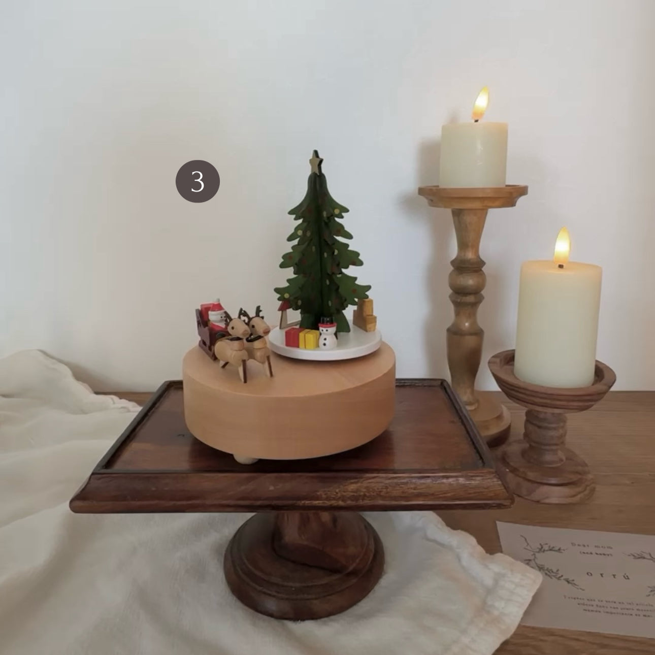 “ Christmas” music box