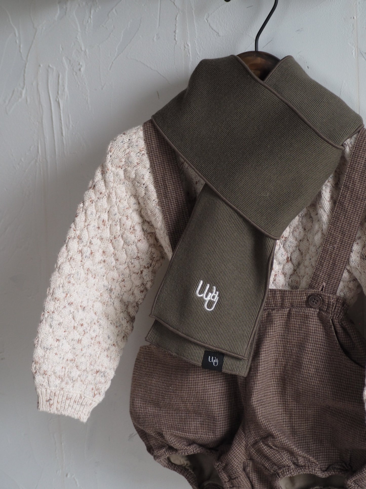 wouldu muffler / khaki