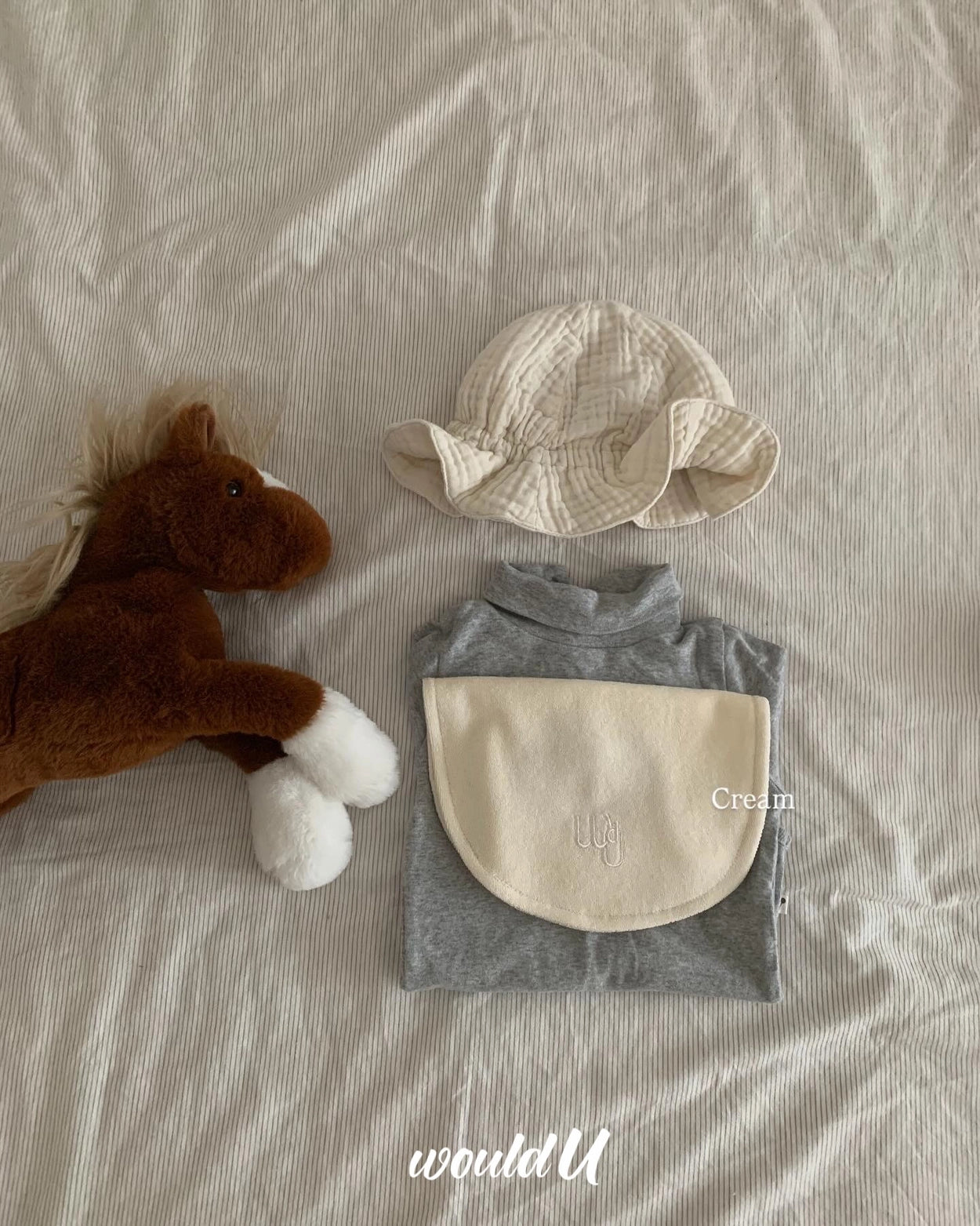 cloud terry bibs ☁️
