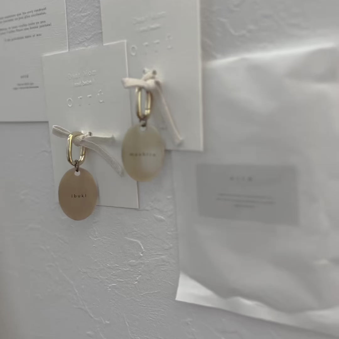 vintage tag – o r r ú
